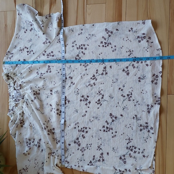 Summer top - Picture 8 of 9